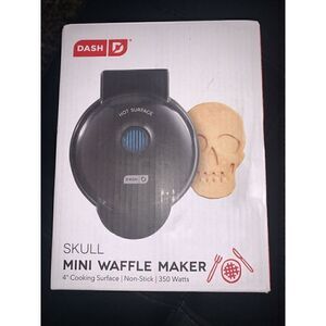 DASH Skull Shape Mini Waffle Maker Non-Stick Black Shimmer Halloween Party NIB